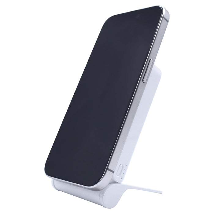 iGo 5,000mAh MagSecure 4-in-1 Combo Charger with Stand